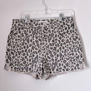 Level 99 Women's Chelsea High Rise Snow Leopard Denim Raw Hem Shorts NEW 29